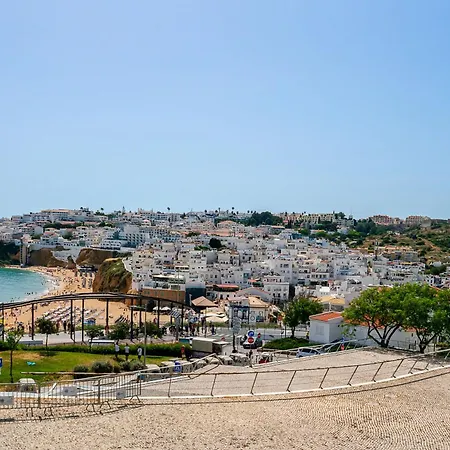 Sandora Breeze By Seareen Apartamento *